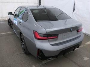 BMW 320 i  "M Sport" HuD, ACC, Parkass. +, Keyless, uvm.