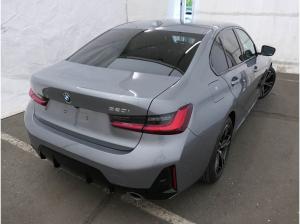 BMW 320 i  "M Sport" HuD, ACC, Parkass. +, Keyless, uvm.