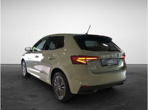 Skoda Fabia 1.0 TSI DSG Balance LED RFK Smartlink SHZ 16 Zoll