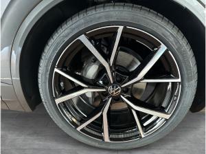 Volkswagen Touareg V6 R-LINE ALLRADLENKUNG PANO AHK LM22