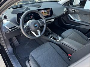 BMW 120 120d HeadUp/IconicGlow/ACC Finanzierung ab 0,49%