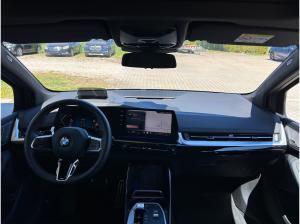 BMW 220 220i Active Tourer M-Sport Finanzierung ab 0,49%