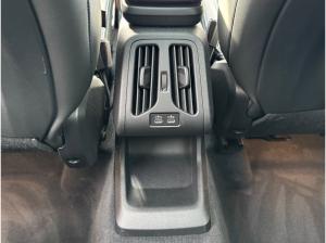 BMW 220 220i Active Tourer M-Sport Finanzierung ab 0,49%
