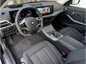 BMW 320 320d Lim. HeadUp/360 Finanzierung ab 2,49%