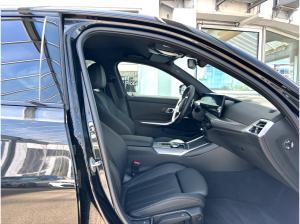 BMW 318 318i Lim. M-Sportpaket Finanzierung ab 2,49%
