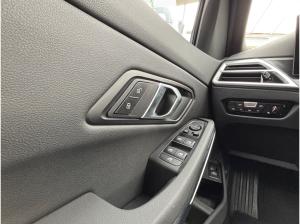 BMW 318 318i Touring M-Sport AdLED Finanzierung ab 2,49%