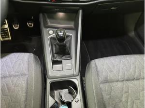 Volkswagen Golf VIII Lim 1.0 TSI Move