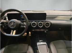 Mercedes-Benz CLA 200 AMG-Line*Pano*SHZ*Klima*LED*Kamera*Haustürlieferung inkl.