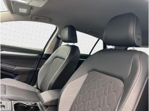 Volkswagen Golf GOAL 2.0 TDI DSG*NAVI*AHK*KAMERA*Ambiente*AllSeason*ACC*Privacy*