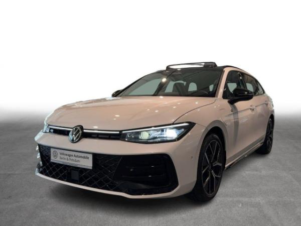 Volkswagen Passat Variant 1.5TSI DSG R-Line P-DACH AHK LEDER