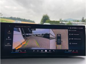 BMW 330 330e xDrive Lim HUD/AdaLED Finanzierung ab 2,49%