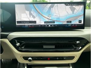 BMW 330 e xDrive Touring M Sport PRO //Leder Stop&Go AHK