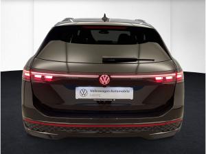 Volkswagen Passat R-Line 1.5 TSI eHybrid BLACK STYLE
