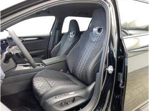 Volkswagen Passat R-Line 1.5 TSI eHybrid BLACK STYLE