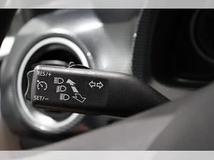 Volkswagen up! Up! move1.0 PDC KAMERA TEMPOMAT FREISP. KLIMA