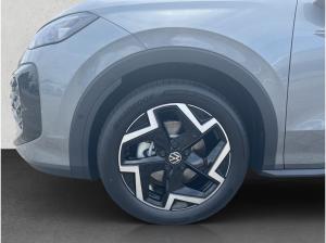 Volkswagen T-Roc R-Line 1.5 l eTSI OPF DSG, IQ.LIGHT,HUD,Kamera