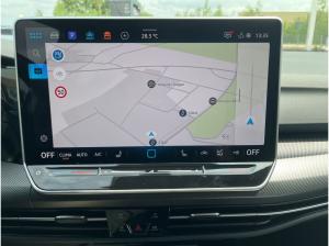 Volkswagen Golf R-Line 1,5 l eTSI OPF (150 P S) 7-Gang-Doppelkupplungsgetriebe DSG