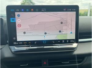 Volkswagen T-Roc R-Line 1.5 l eTSI OPF DSG, IQ.LIGHT,HUD,Kamera