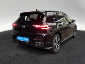 Volkswagen Golf VIII 1.5 GTE DSG AHK DCC IQ.Light TravelAs.
