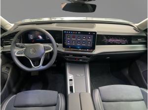 Volkswagen Passat Variant 1.5 TSI e DSG AHK DCC Area View