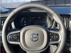 Volvo XC60 B5 (Benzin) Ultra Dark AWD Automatik Navi LED