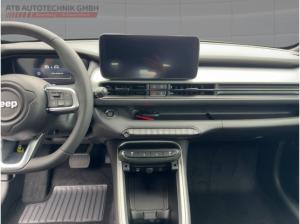 Jeep Avenger AKTION SEPTEMBER e-Hybrid Altitude NAVI ELEKTR HECK WINTER ALLWETTER