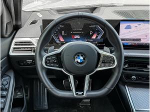BMW 330 330i xDrive M Sport ACC RFK NAVI LED PDC V+H LM
