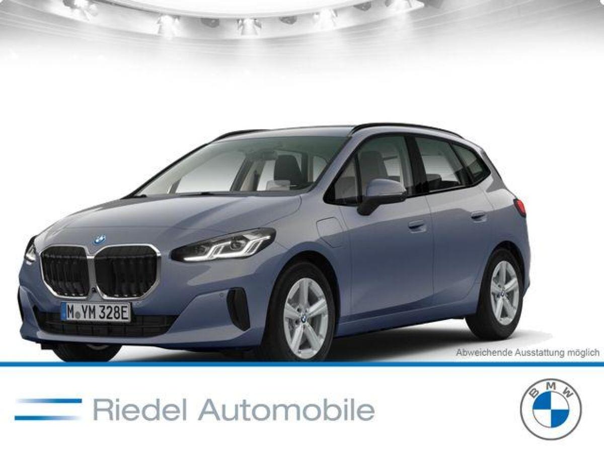 BMW 225