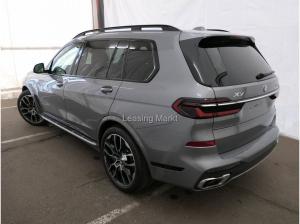 BMW X7 xDrive40i M Sportpaket*Standhzg*AHK*DAPro*22''