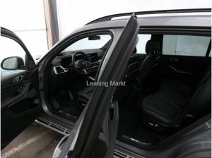 BMW X7 xDrive40i M Sportpaket*Standhzg*AHK*DAPro*22''