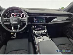Audi RS Q8 SUV performance tiptronic