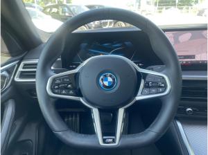 BMW i4 eDrive40 GC M Sport || AHK 360 Glasdach ACC (G26)