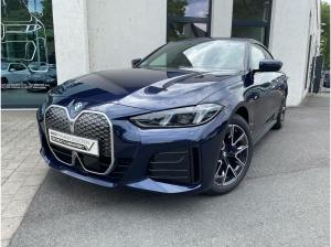 BMW i4 xDrive40 M Sport || AHK DrivingAssProf (G26)