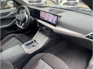 BMW i4 xDrive40 M Sport || AHK DrivingAssProf (G26)