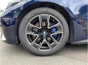 BMW i4 xDrive40 M Sport || AHK DrivingAssProf (G26)