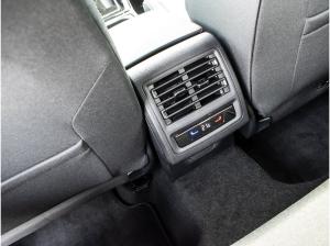 Volkswagen Golf GTI 2.0 l TSI OPF DSG ACC AUT FLA HUD KAM