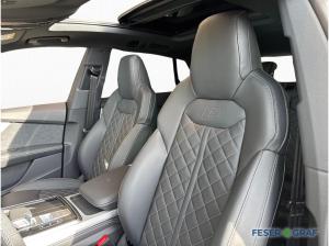 Audi Q8 S line business*AHK*ACC*HuD*PANO*B&O*STHZG*LE