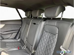 Audi Q8 S line business*AHK*ACC*HuD*PANO*B&O*STHZG*LE