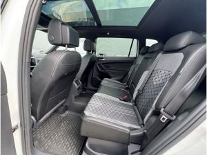 Volkswagen Tiguan Allspace 2.0 TDI R-Line 4M. DSG Navi LED Pano Standh.