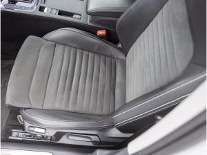 Volkswagen Passat Variant 2.0 TDI Elegance DSG HUD Matrix