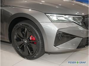 Skoda Octavia Combi RS 2,0 TSI DSG - AHK,NAVI,MATRIX