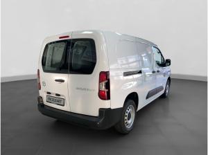 Toyota Proace City L2 verblecht 🚧👷‍♂️ 4-türig Meister 1,5 D-4D 74 KW (102 PS)