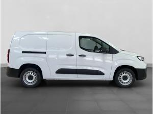 Toyota Proace City L2 verblecht 🚧👷‍♂️ 4-türig Meister 1,5 D-4D 74 KW (102 PS)