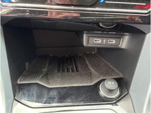 Volkswagen T-Roc 1.0 TSI Goal NAVI+LED+ACC+DIG. COCKPIT