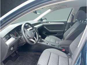 Volkswagen Passat R-Line Ext. 2.0 TDI DSG, ACC, MATRIX, STANDHZG, AHK **SOFORT VERFÜGBAR!**