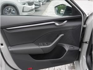 Skoda Octavia Combi 2.0 TSI RS NAVI AHK ACC PANO MATRIX-LED *810*