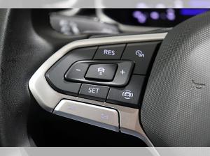 Volkswagen T-Roc R-Line 1.5 TSI DSG AHK ACC Ganzjahresreifen
