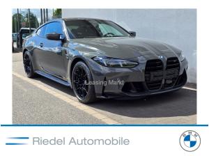 BMW M4 Competition M xDrive M Drivers Package