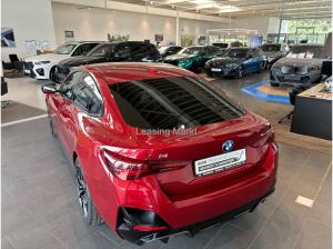 BMW i4 eDrive40 Navi Tempom.aktiv Bluetooth PDC MP3 Schn.