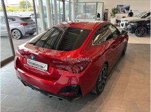 BMW i4 eDrive40 Navi Tempom.aktiv Bluetooth PDC MP3 Schn.